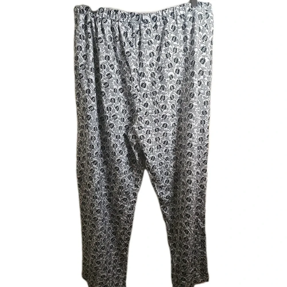 Rebecca Minkoff Pajama Set Women L Floral Paisley Button Down Top Pants NWOT - Picture 13 of 16